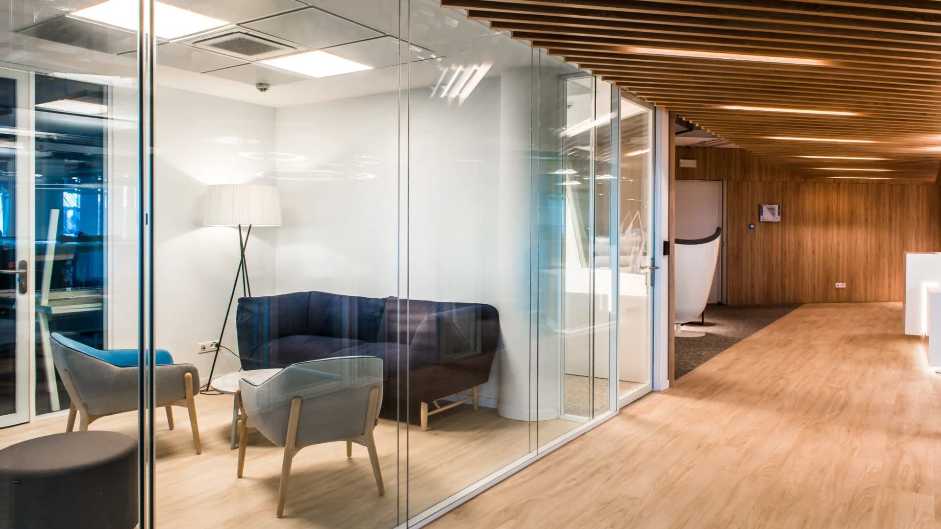 NTT Data Interior 0
