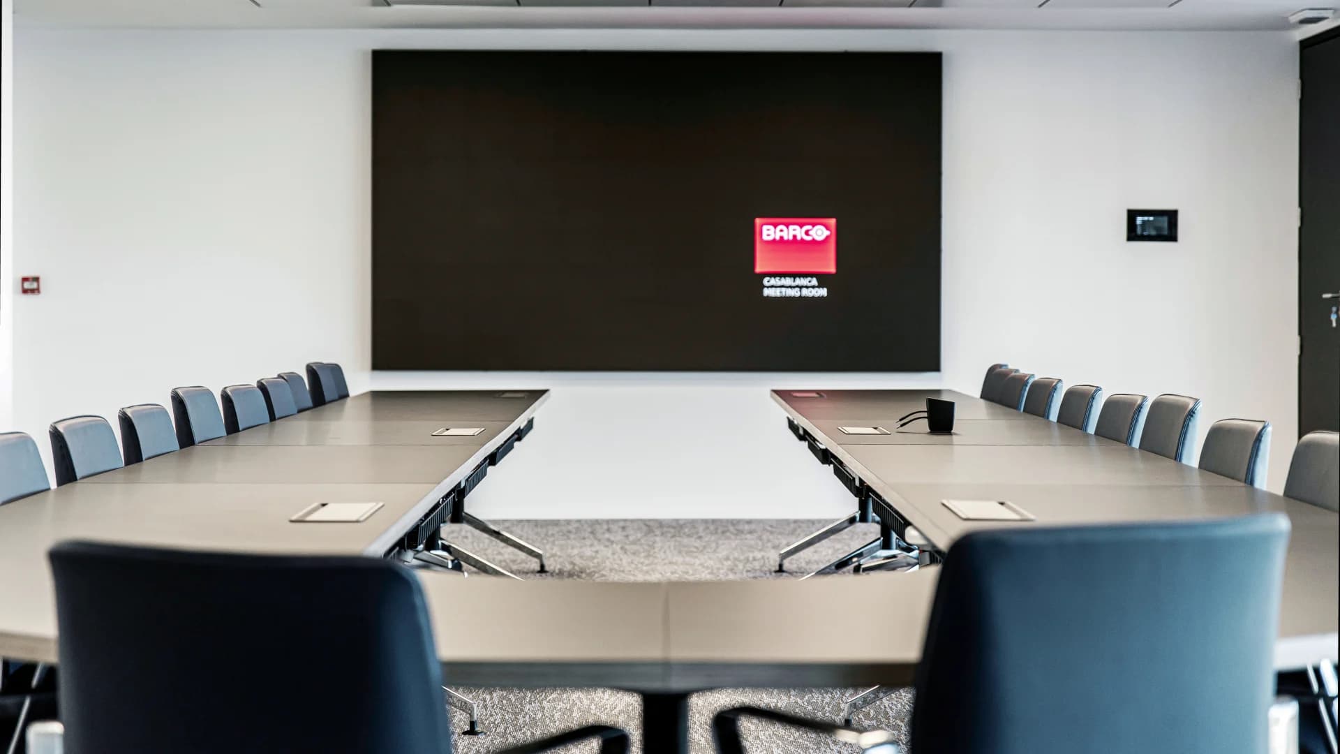 Samsung Interior 1